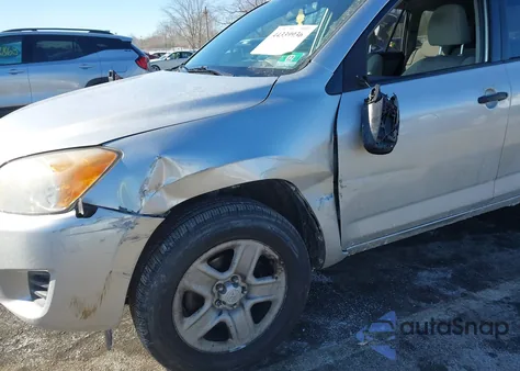 2010 Toyota Rav4 z USA, uszkodzony, nr VIN 2T3JF4DVXAW061790